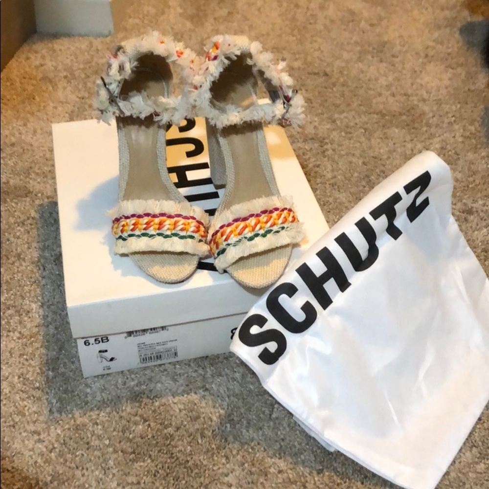 Schutz Zoola heals Anthropologie